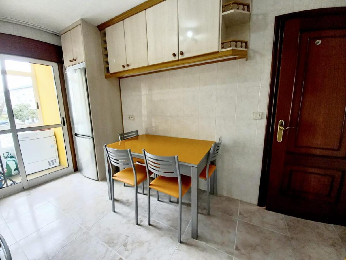 Piso Completo En Camino Ingles - Sigueeiro, Apartment Sigueiro Exterior photo